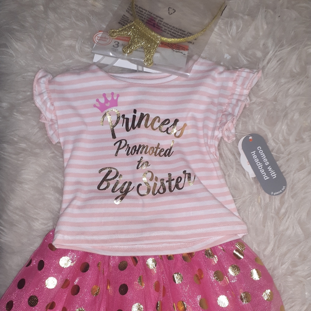 Brabd new "Princess promoted to big sister" outfit